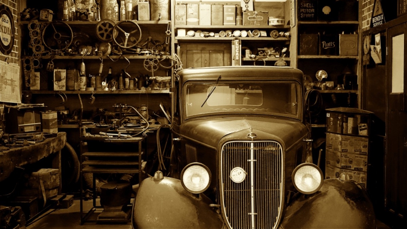 boutique-COTIGNAC-min_antique_auto_automobile_automotive_car_classic_equipment_fix-1169797